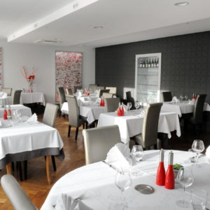 Salle de restaurant -La Maison Blanche Romanèche-Thorins